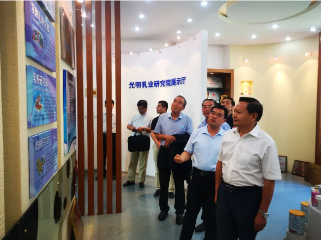 C:\Documents and Settings\Administrator\桌面\发酵换届图片3.png C:\Documents and Settings\Administrator\桌面\发酵换届图片3.png